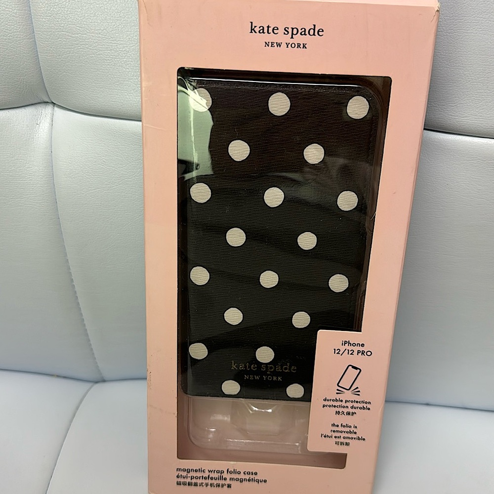 Kate Spade black & white polka dot Magnetic Wrap iPhone 12/12 PRO Folio case.